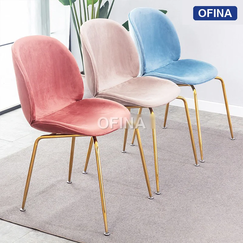 Ghế Gubi nỉ nhung chân mạ vàng thumbnail 5