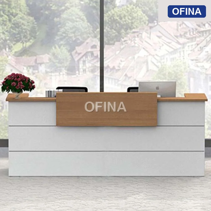 Quầy lễ tân QLT08