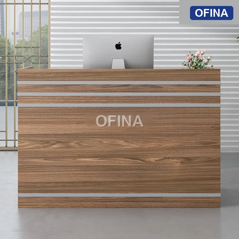 Quầy lễ tân QLT13